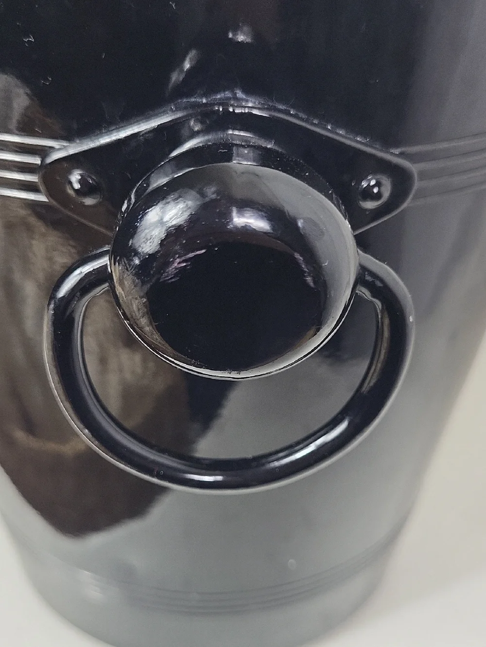 Veuve Clicquot Black Champagne Cooler Bucket‎ Vintage 1998. Size 8